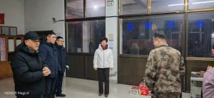 集團(tuán)領(lǐng)導(dǎo)除夕夜慰問堅(jiān)守崗位的值班員工